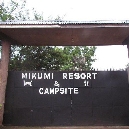 Mikumi Resort Hotel Extérieur photo