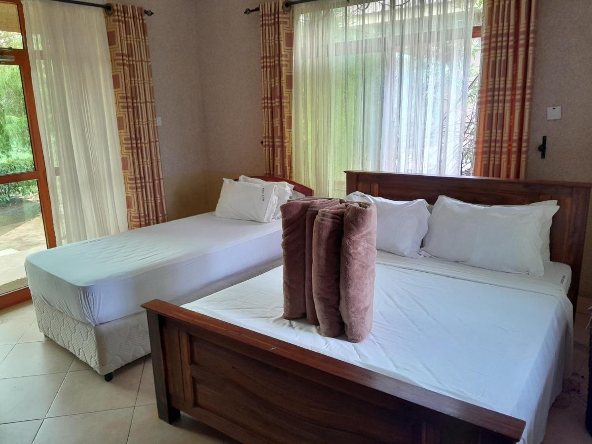 Mikumi Resort Hotel Chambre photo